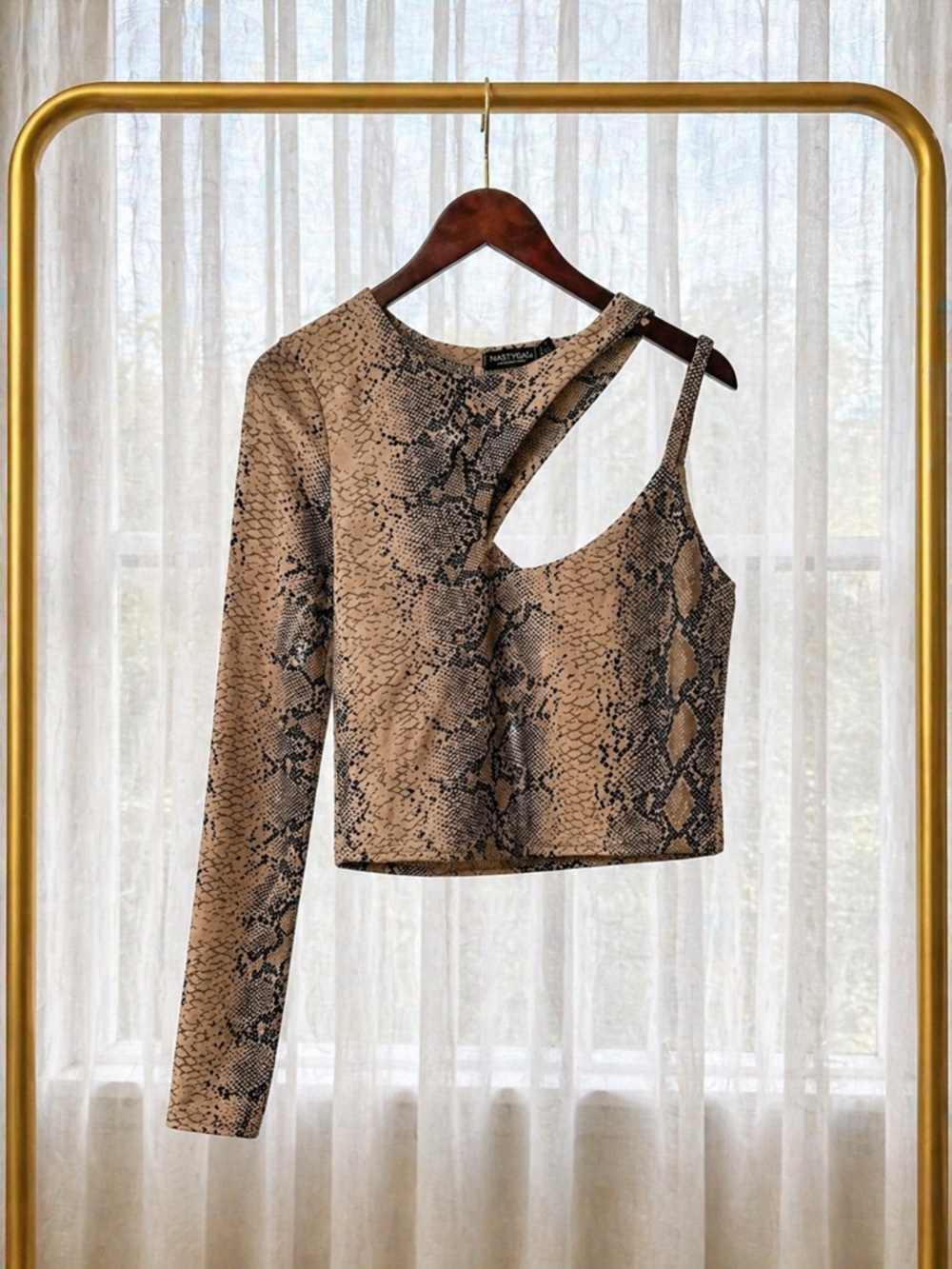 Nasty Gal Tan Snake Print One-Shoulder Crop Top - Picture 2 of 4